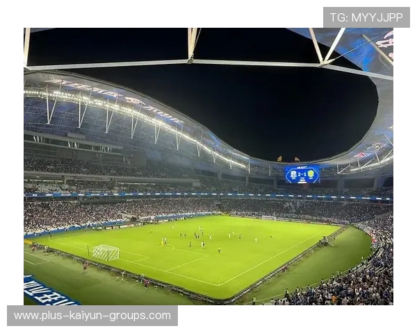 《FIFA》激情世界杯线上盛典，“虚拟绿茵场”激战升级！